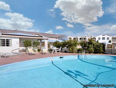 Travelodge By Wyndham Hotel
